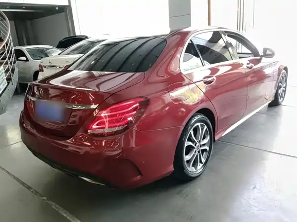 Mercedes-Benz C-Class 2017