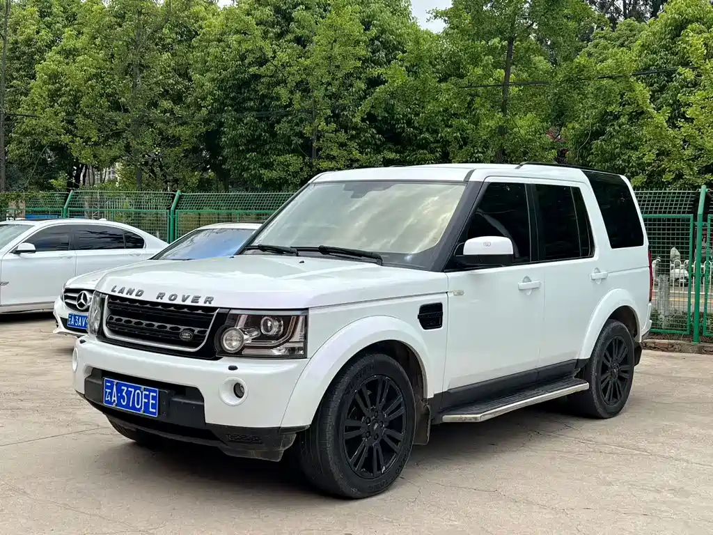 Land Rover Discovery 2011