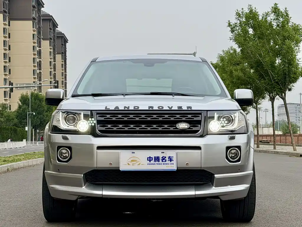 Land Rover Freelander 2 2014 — фото 2