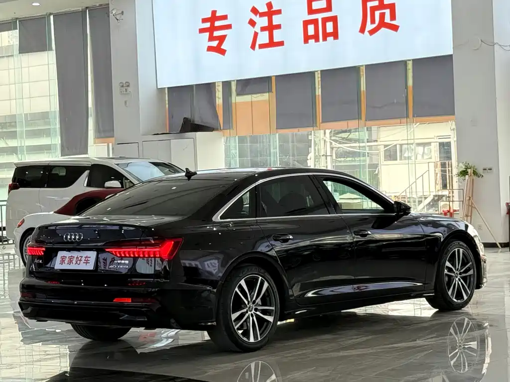 Audi A6L 2023 — фото 14