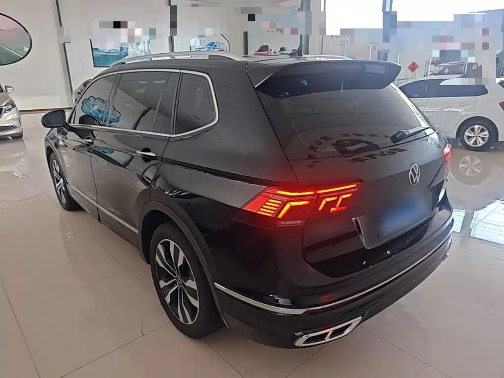 Volkswagen Tiguan L 2022