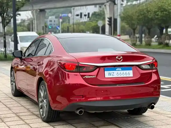 Mazda Atenza 2018