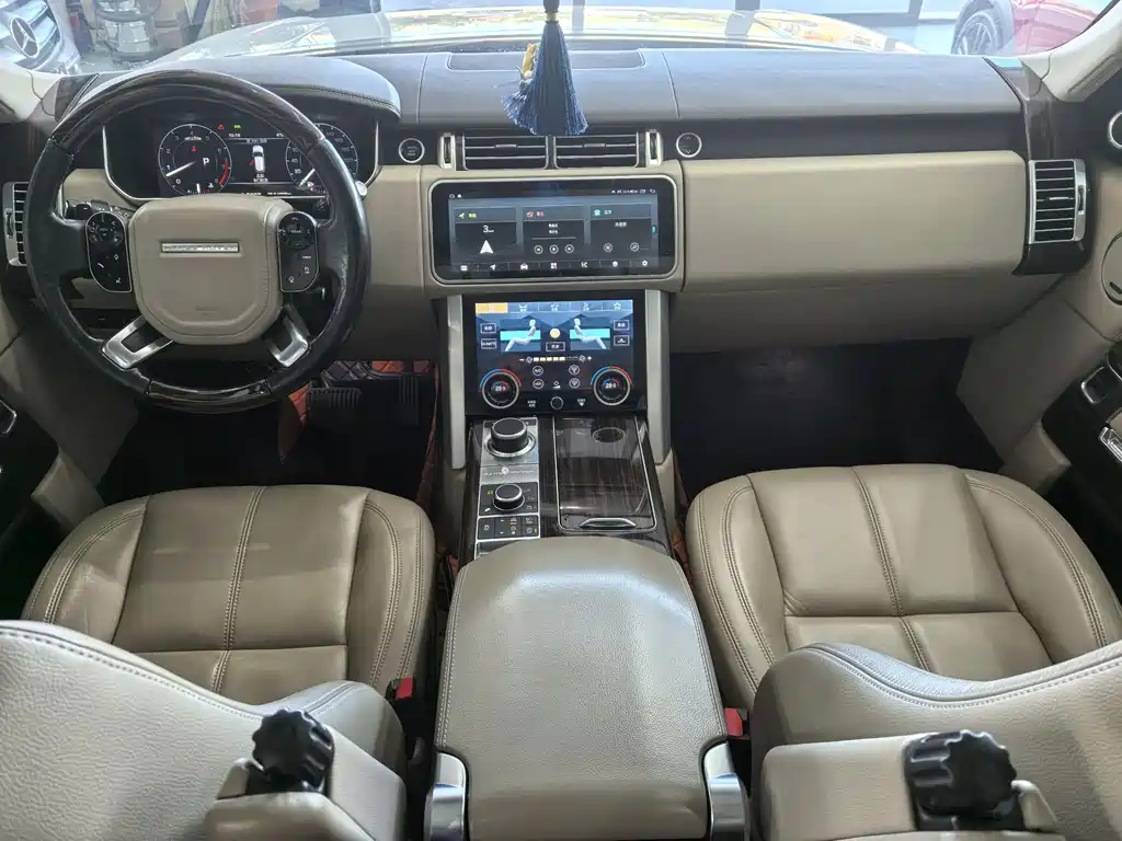 Land Rover Range Rover 2017 — фото 10