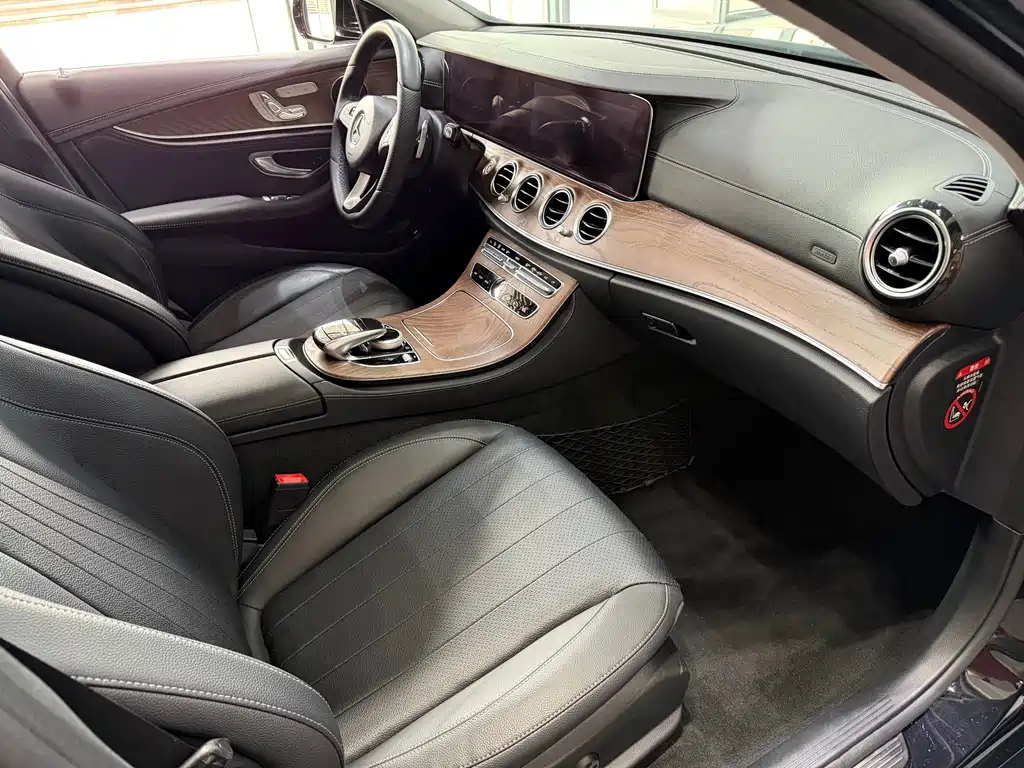 Mercedes-Benz E-Class 2018