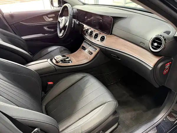 Mercedes-Benz E-Class 2018