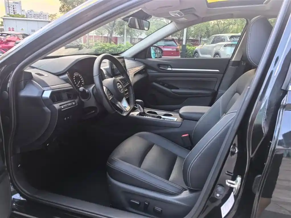 Nissan Teana 2023
