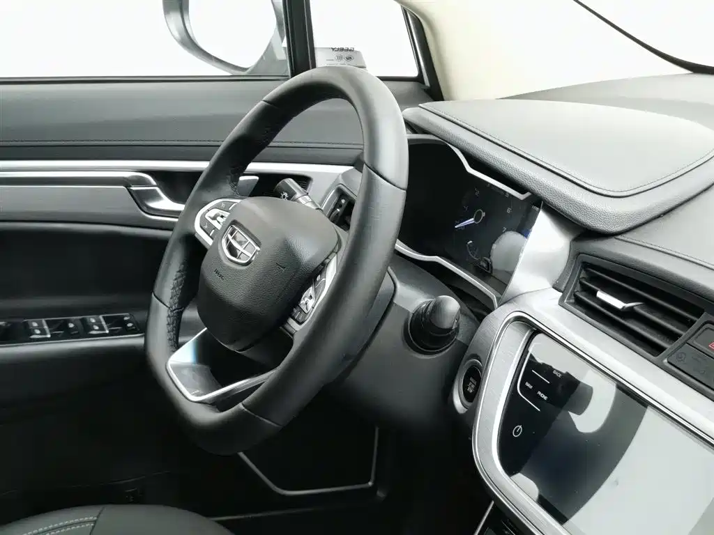 Geely Emgrand GS 2019 — фото 22