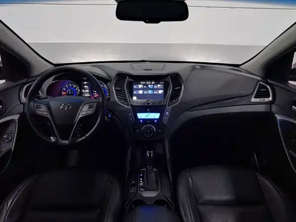 Hyundai Santa Fe 2013