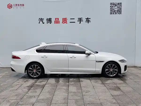Jaguar XFL 2021