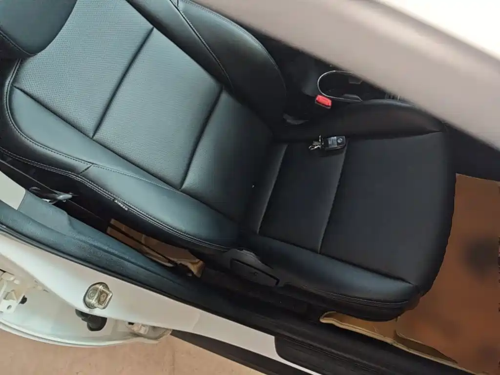 Kia KX3 2015 — фото 25