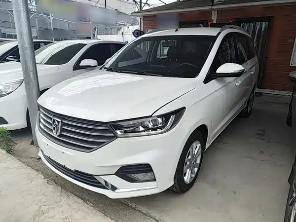 Baojun 360 2018