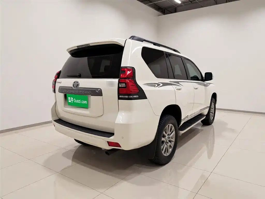 Toyota Prado 2019