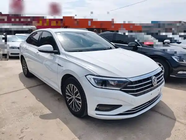 Volkswagen Sagitar 2021