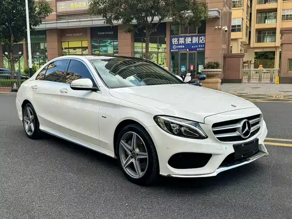 Mercedes-Benz C-Class 2018