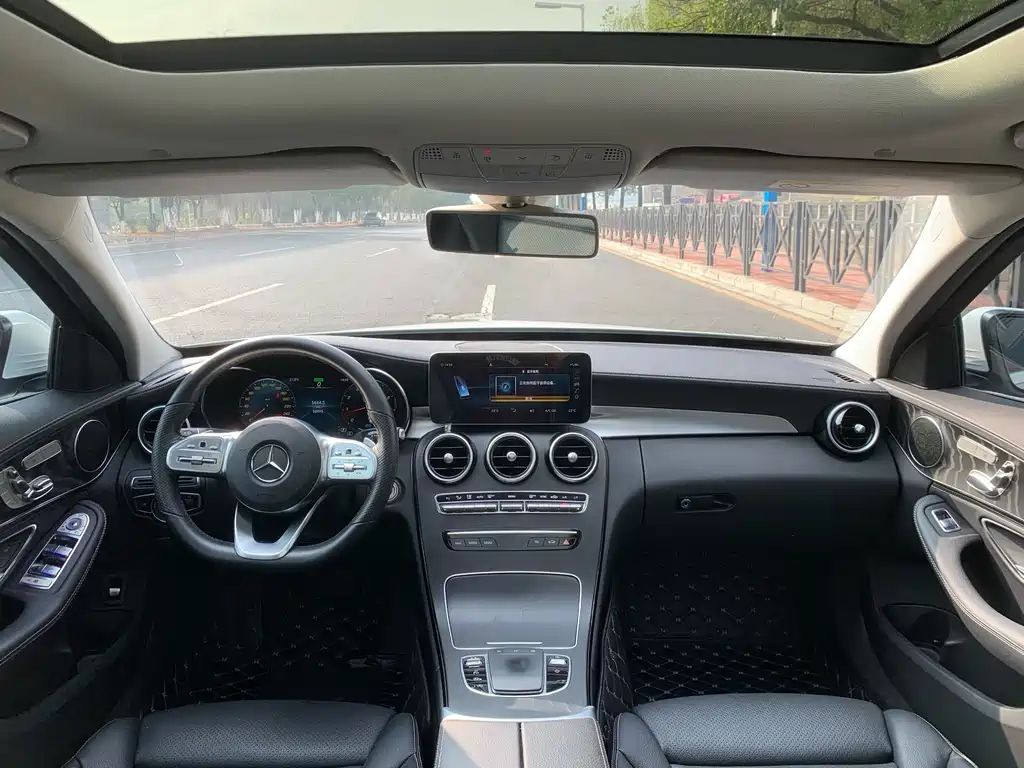 Mercedes-Benz C-Class 2020 — фото 34