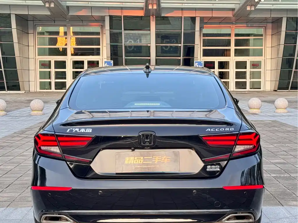 Honda Accord 2019 — фото 22