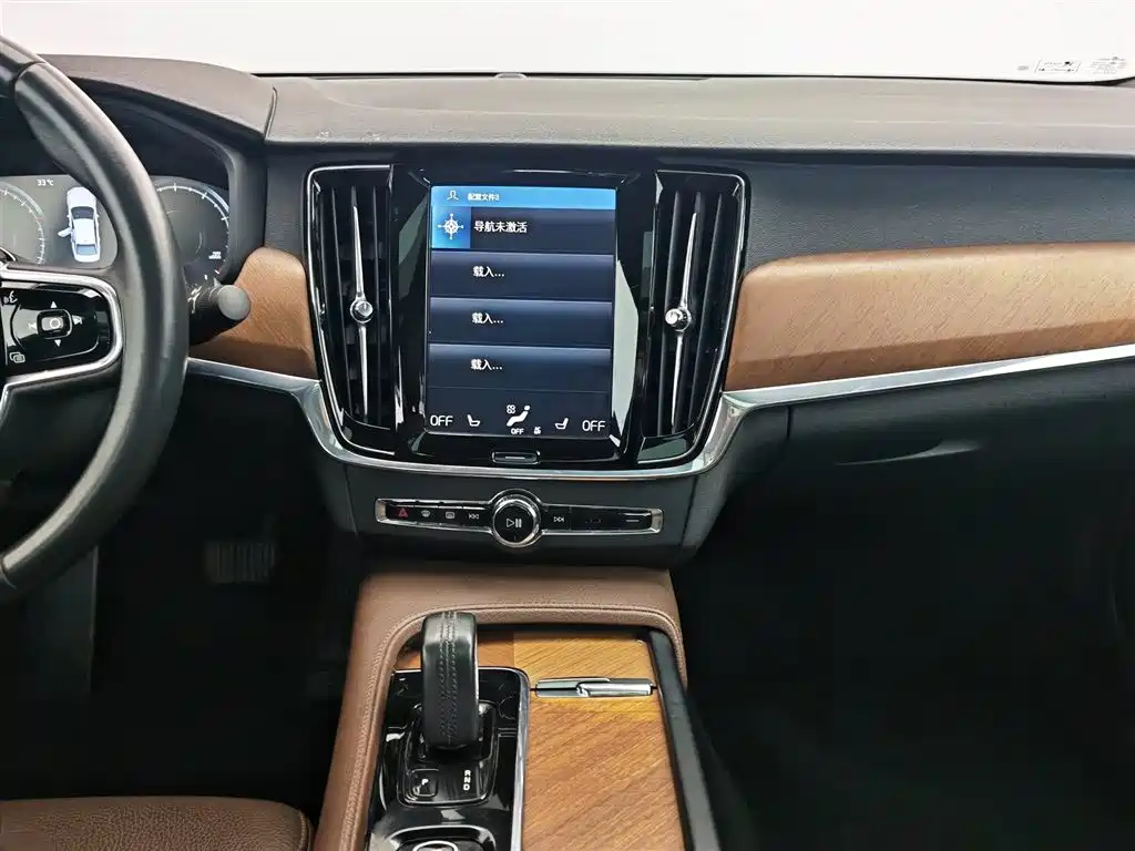 Volvo S90 2021 — фото 12