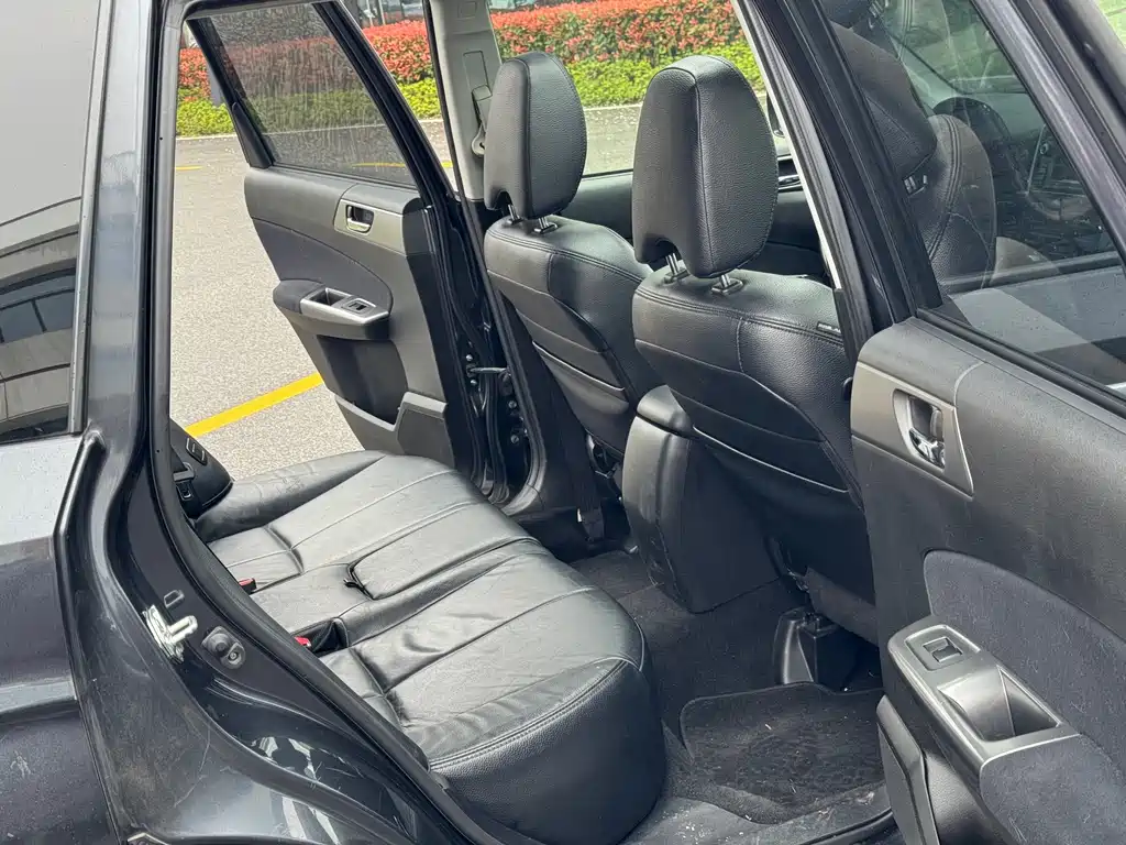 Subaru Forester 2013 — фото 18