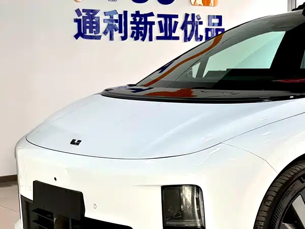 Li Auto i6 2026