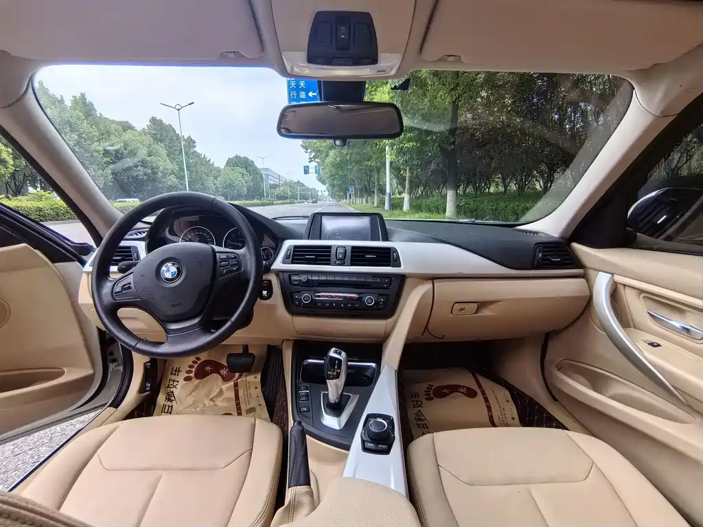 BMW 3 Series 2014 — фото 13