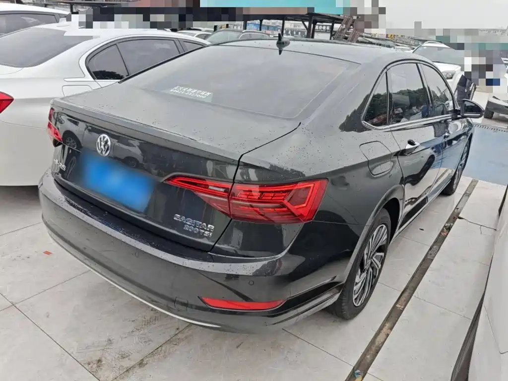 Volkswagen Sagitar 2021