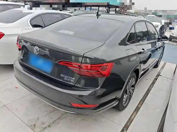 Volkswagen Sagitar 2021
