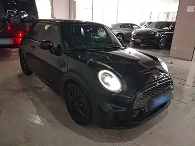 MINI MINI 2022