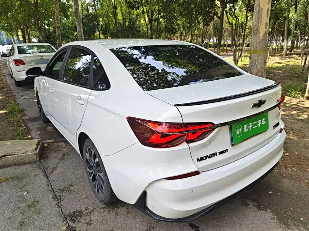Chevrolet Cruze 2021