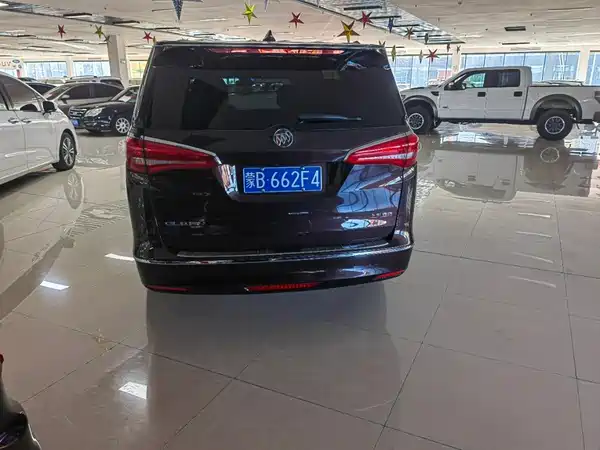 Buick GL8 2019