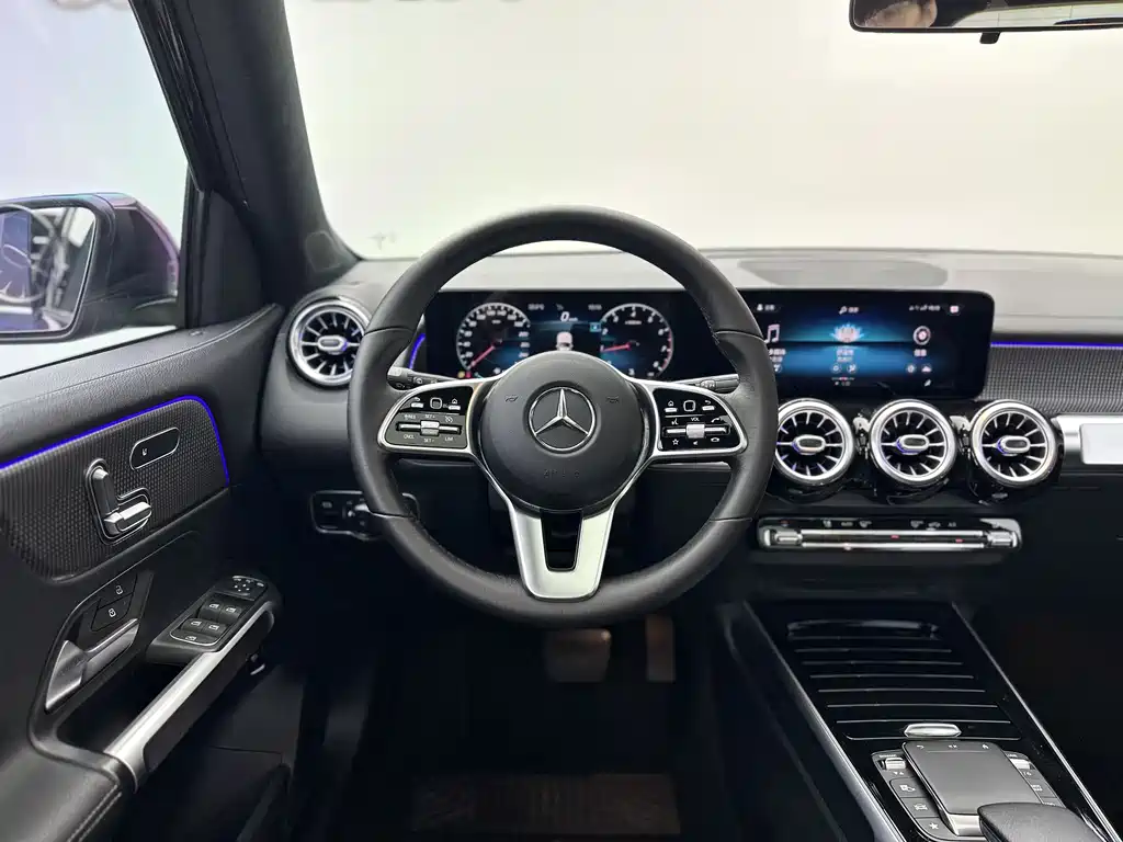 Mercedes-Benz GLB 2021 — фото 9