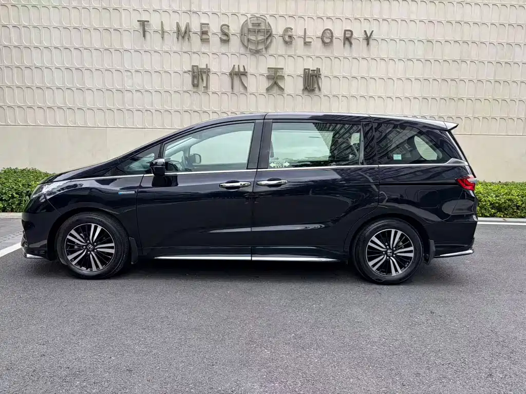 Honda Odyssey 2020 — фото 3
