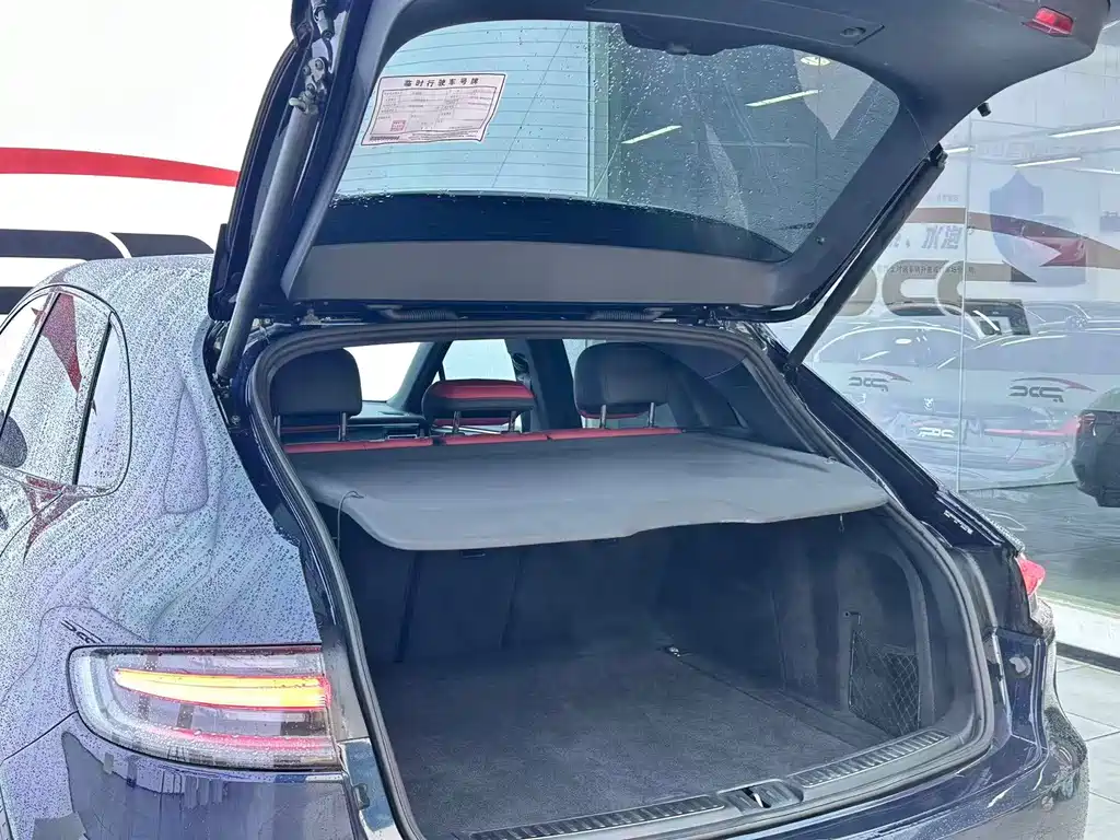 Porsche Macan 2022 — фото 22