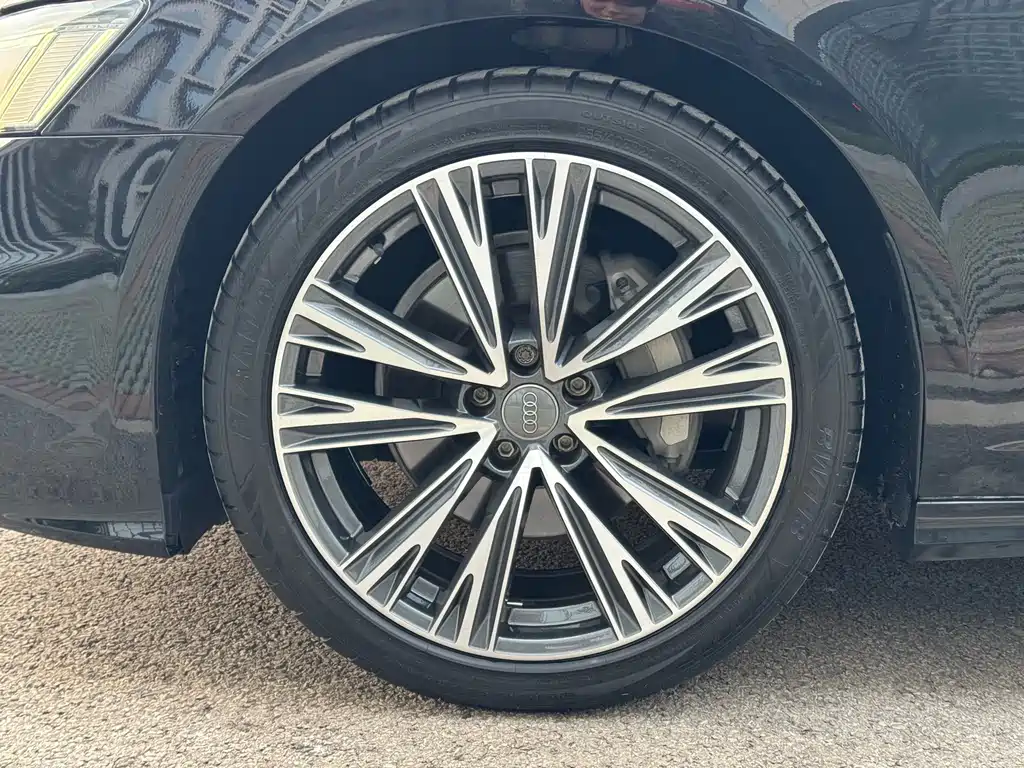 Audi A6L 2021 — фото 10
