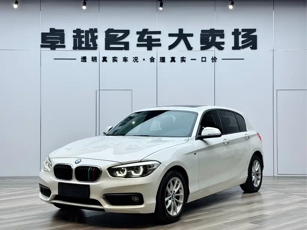 BMW 1 Series 2019 — фото 11