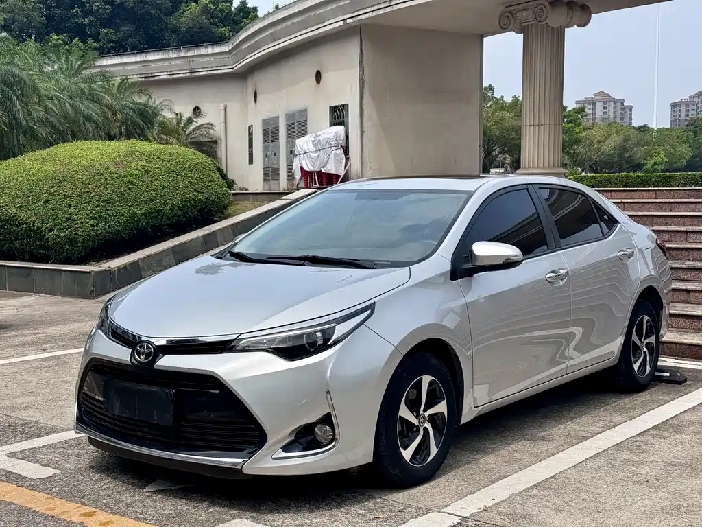 Toyota Levin 2017 — фото 1