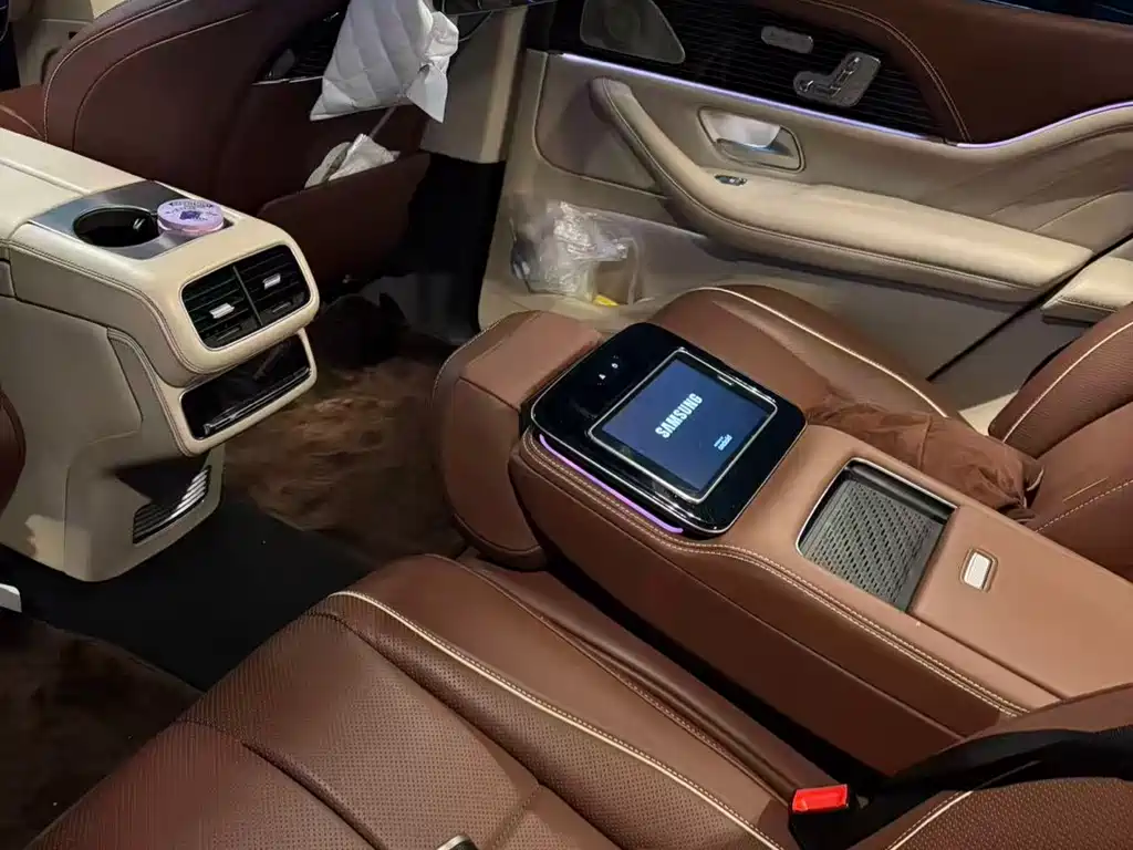 Mercedes-Benz GLS 2021