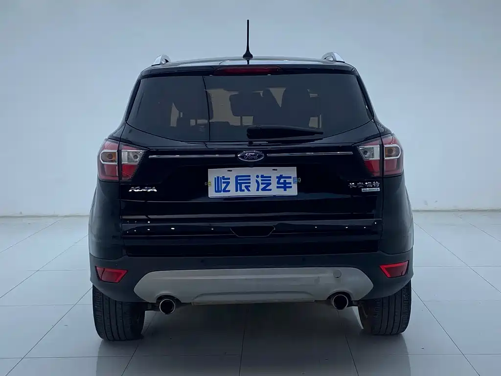 Ford Kuga 2018 — фото 13
