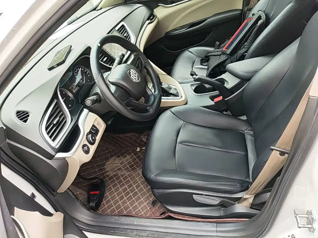 Buick Excelle 2017 — фото 15