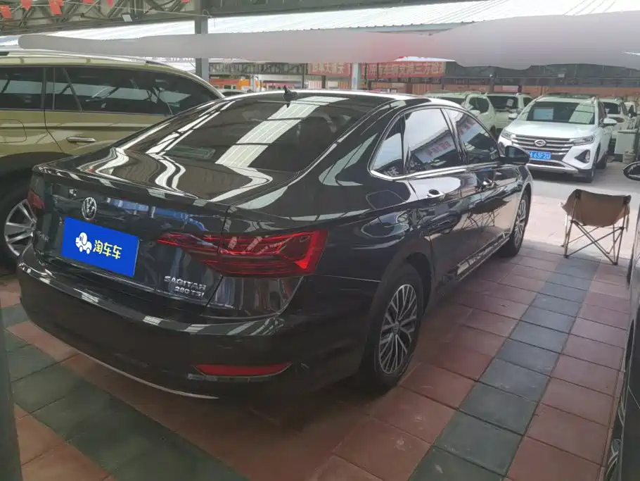 Volkswagen Sagitar 2021