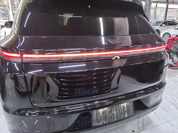 Li Auto L7 2024