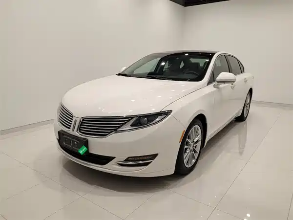 Lincoln MKZ 2014