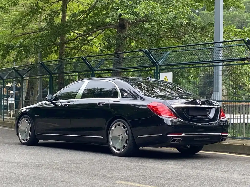 Mercedes-Benz Maybach S-Class 2016
