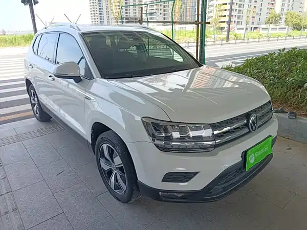 Volkswagen Tharu 2021