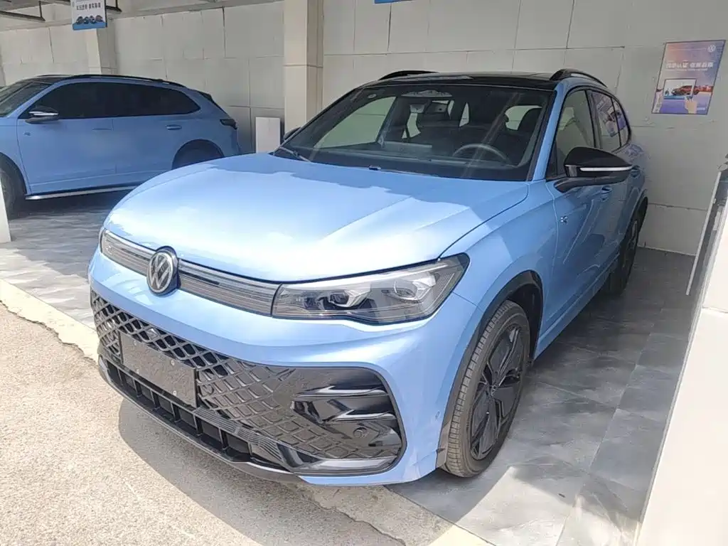 Volkswagen Tiguan L 2024
