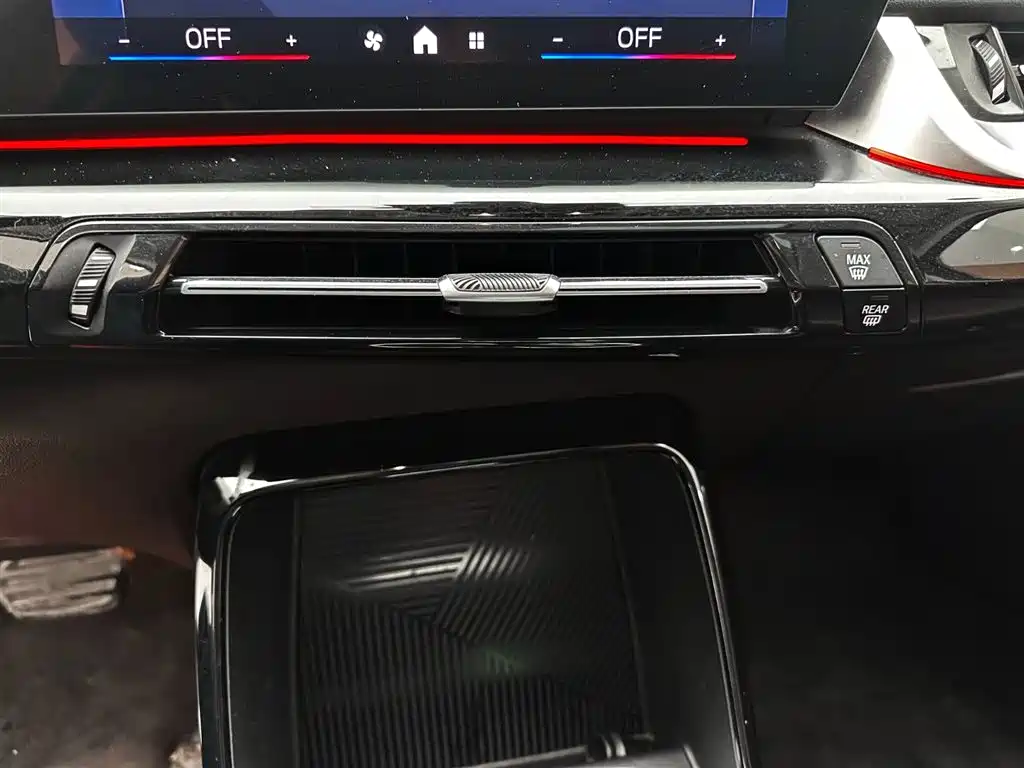 BMW X1 2023 — фото 15