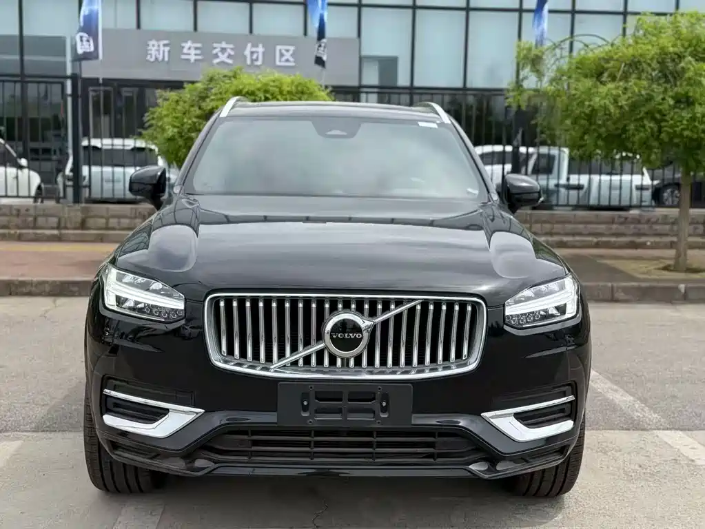 Volvo XC90 2023 — фото 2