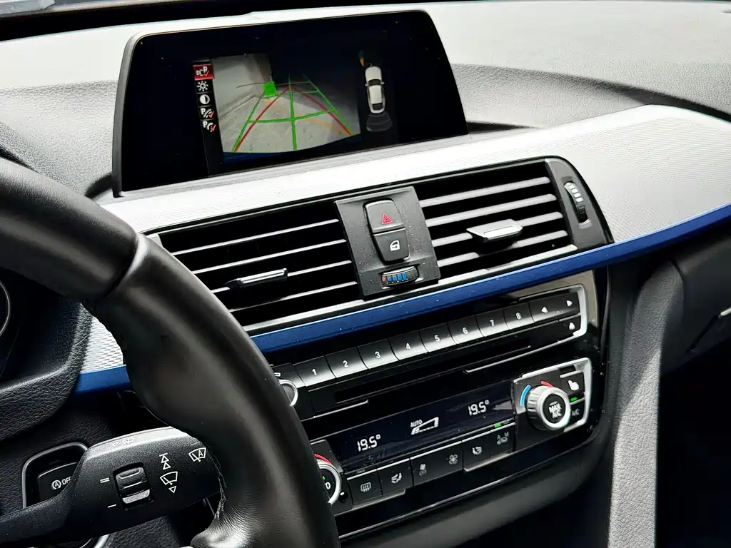 BMW 3 Series GT 2017 — фото 9