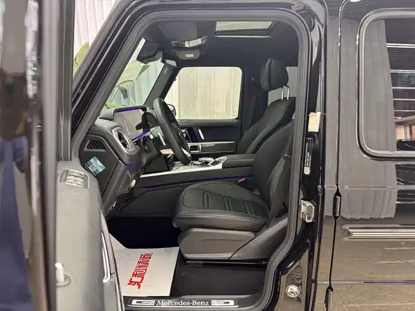 Mercedes-Benz G-Class 2019