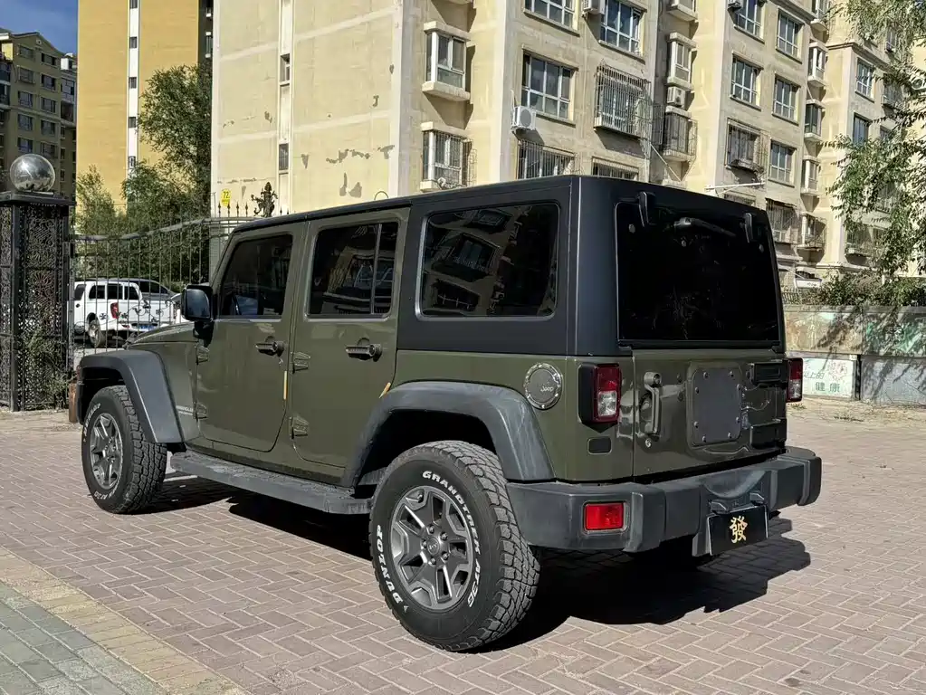 Jeep Wrangler 2015