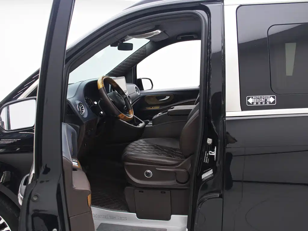Mercedes-Benz Vito 2018 — фото 11